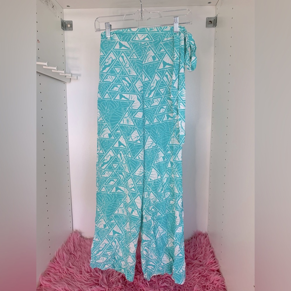SOLD. Hifinest Tie Pants